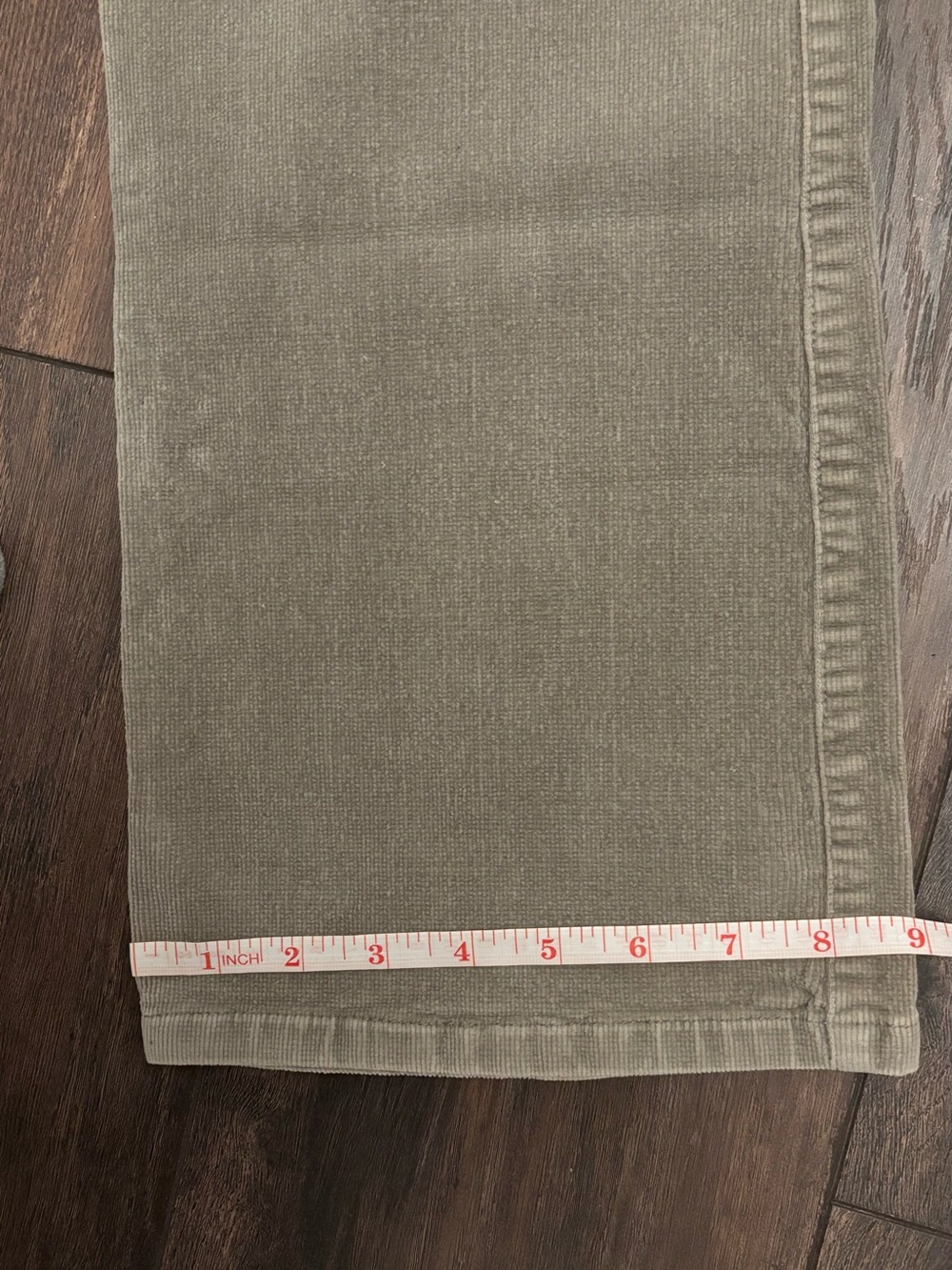 DKNY green khaki corduroy cargo pants - Picture 6 of 6